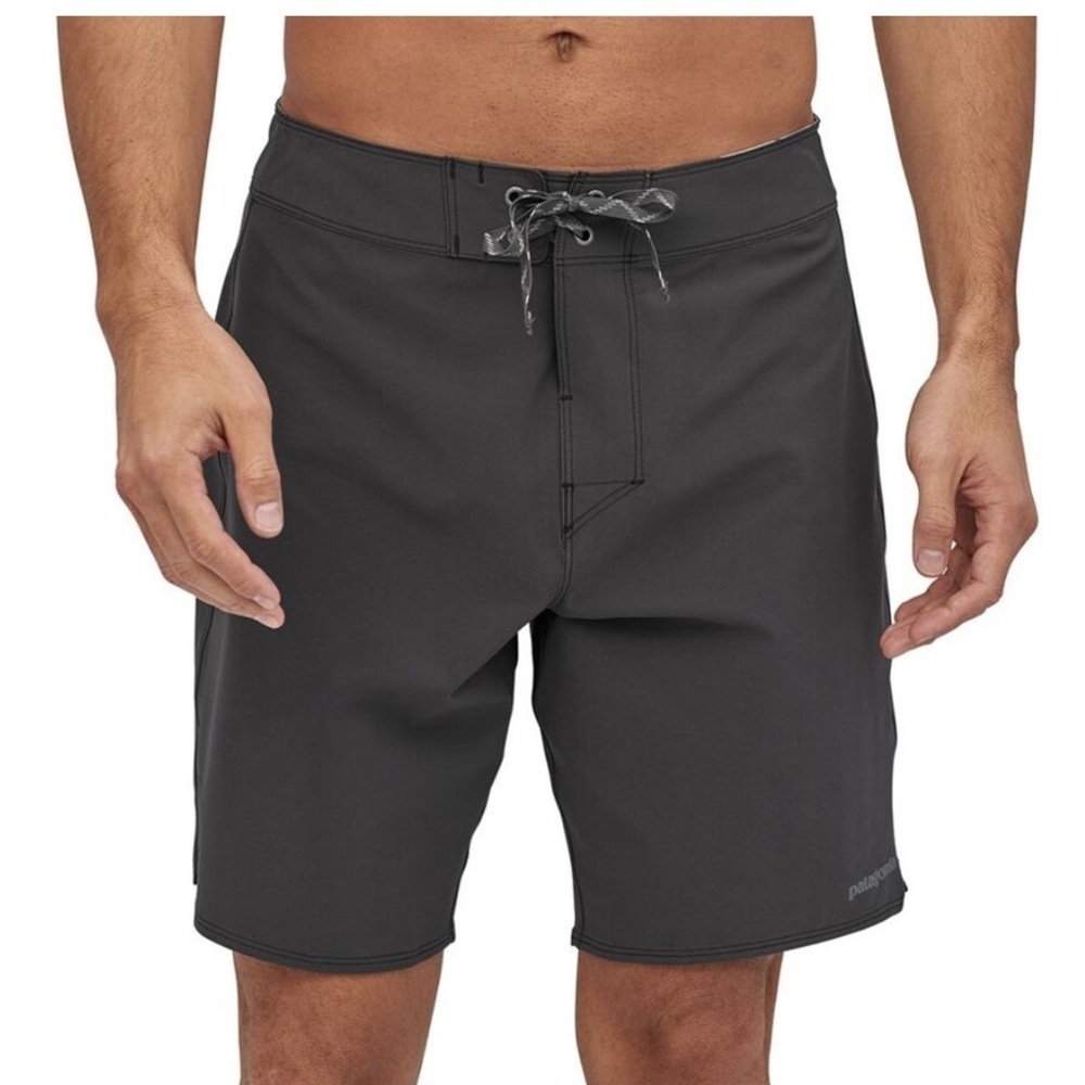 Patagonia Stretch HydroPeak board shorts Size 40 Dark gray
